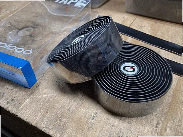 Prologo Onetouch handlebar tape U black / black road gravel bike gel polygrip